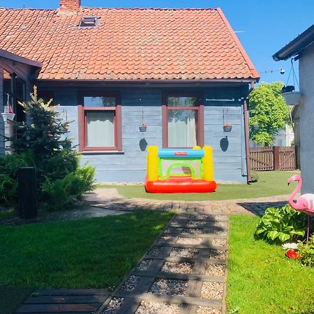 Martin Guest House Ventspils Ngoại thất bức ảnh