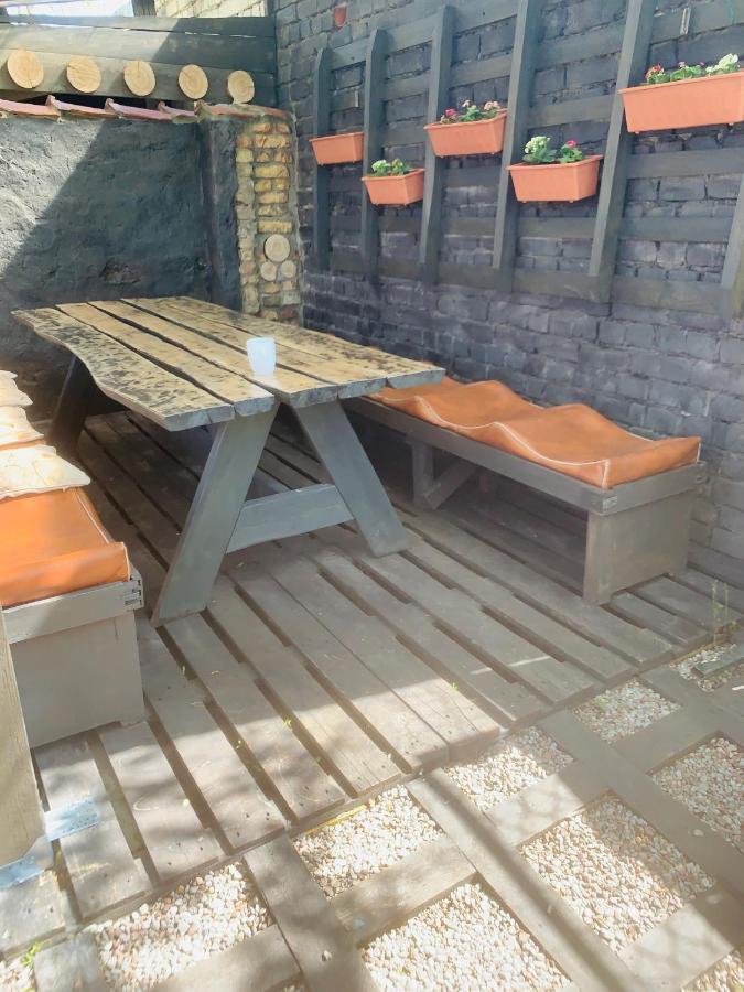 Martin Guest House Ventspils Ngoại thất bức ảnh