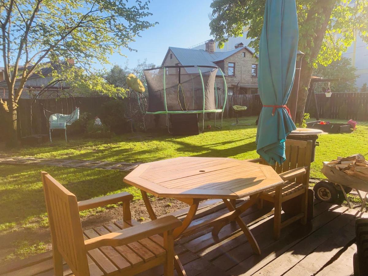 Martin Guest House Ventspils Ngoại thất bức ảnh