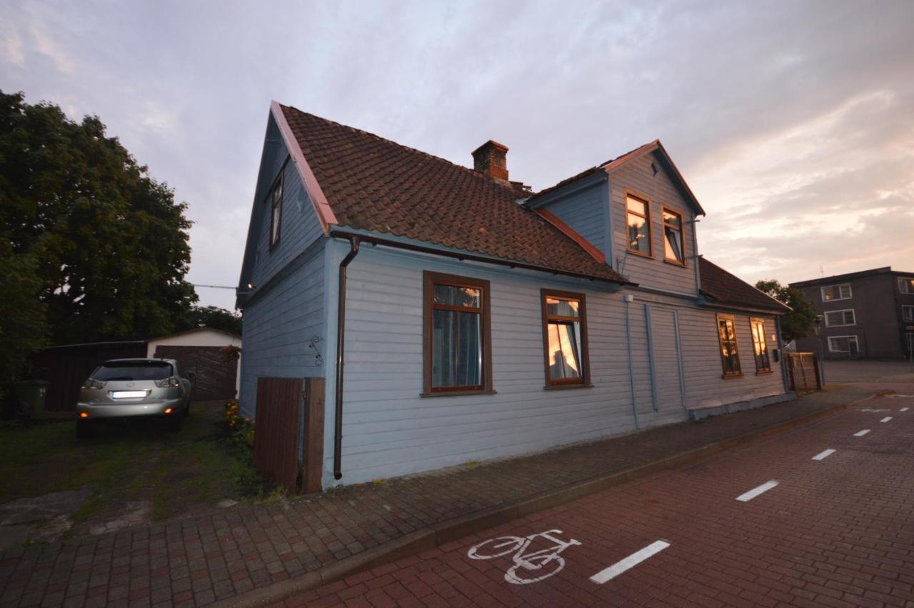 Martin Guest House Ventspils Ngoại thất bức ảnh