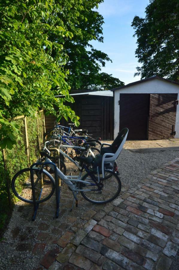 Martin Guest House Ventspils Ngoại thất bức ảnh